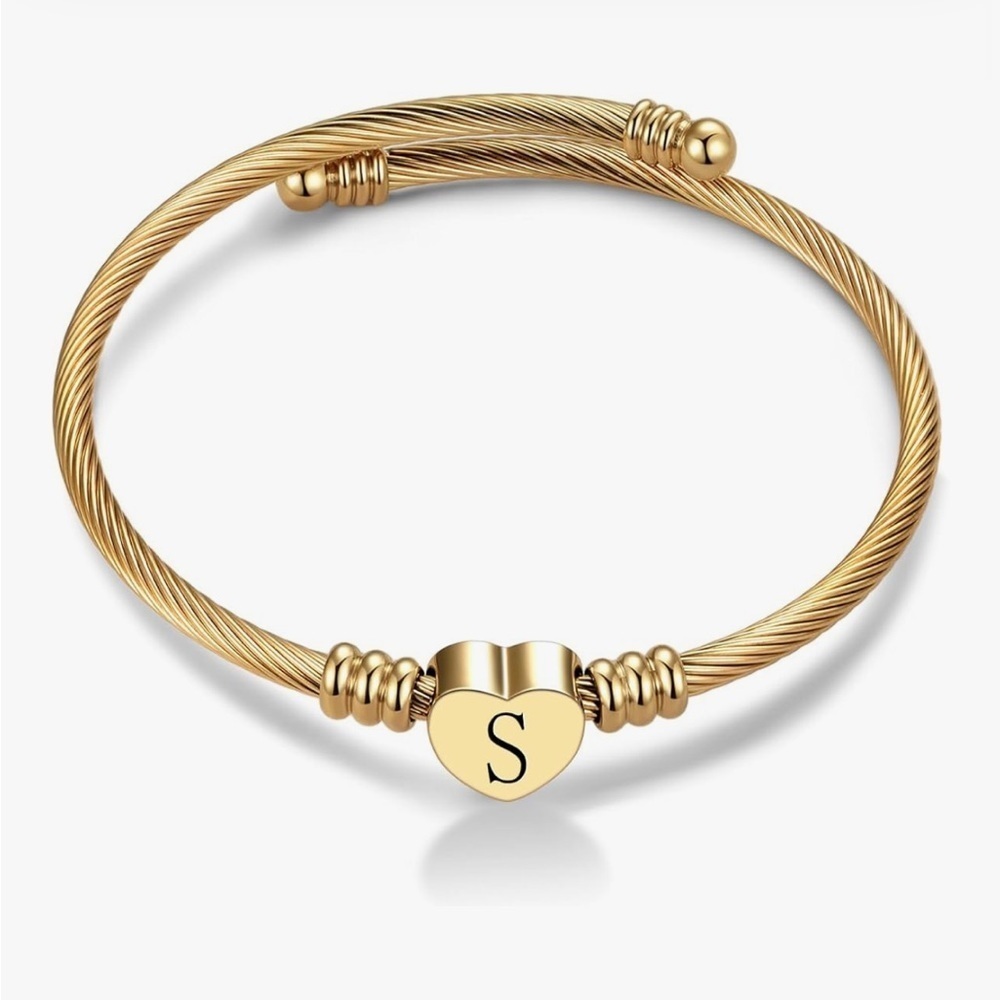 S Initial 14kt gold plated Heart Bracelet